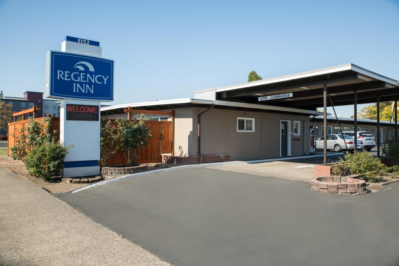 Regency Inn Springfield Exteriör bild